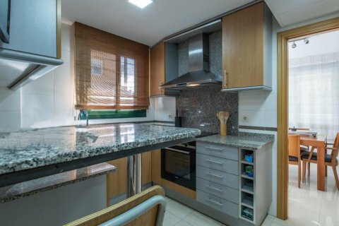 Продажа квартиры Салоу, Таррагона, Испания 4 спальни, 134м2 №21889 - фото 20