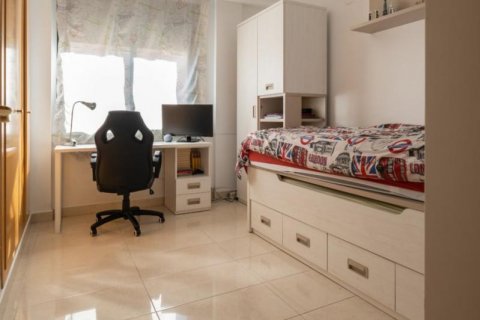Продажа квартиры Салоу, Таррагона, Испания 4 спальни, 134м2 №21889 - фото 17