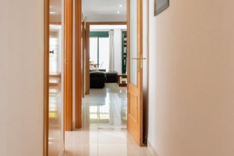 Продажа квартиры Салоу, Таррагона, Испания 4 спальни, 134м2 №21889 - фото 23