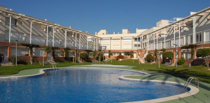 Apartment El Vendrell, Tarragona, Spain 3 bedrooms, 99 sq.m. No. 21778