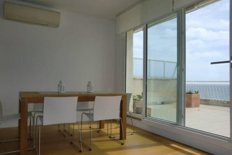 Apartamento en venta Salou, Tarragona, España 3 dormitorios, 100 m2 No. 21952 - foto 9
