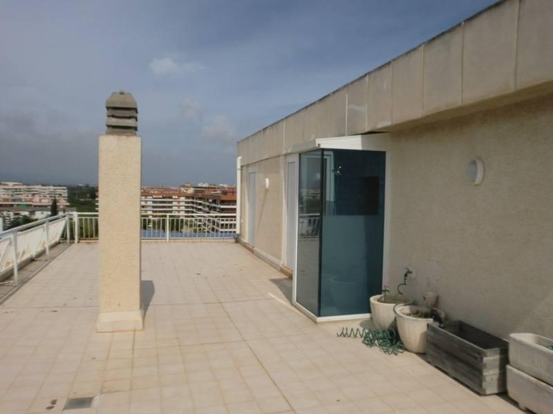 Apartament w Salou, Tarragona, Hiszpania 3 sypialnie, 100 mkw. nr 21952
