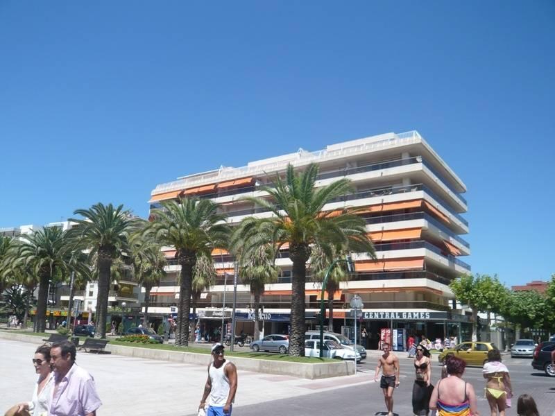 Apartament w Salou, Tarragona, Hiszpania 3 sypialnie, 100 mkw. nr 21952