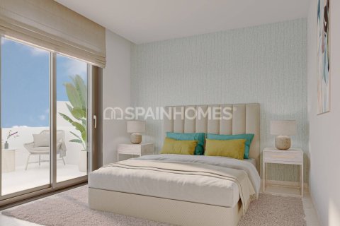 Apartment for sale Fuengirola, Malaga, Spain 2 bedrooms, 84 sq.m. No. 107704 - photo 15