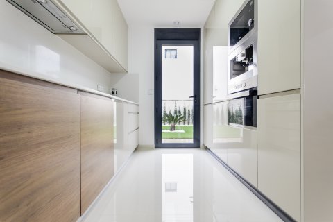 Huvila myytävänä San Miguel de Salinas, Alicante, Espanja, 4 makuuhuonetta, 144 m2 No. 110289 - kuva 9