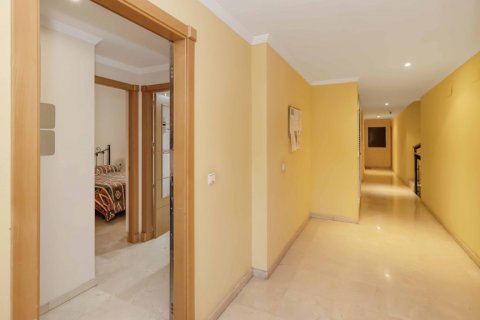 Huoneisto myytävänä Benalmadena, Malaga, Espanja, 1 makuuhuone, 66 m2 No. 108229 - kuva 5