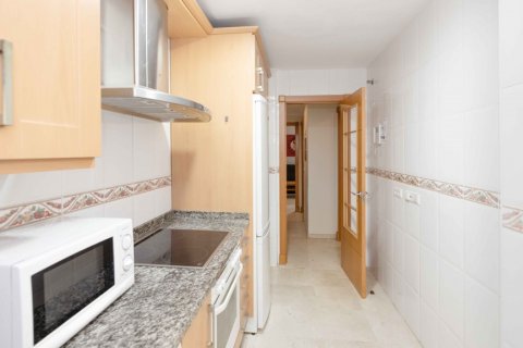 Huoneisto myytävänä Benalmadena, Malaga, Espanja, 1 makuuhuone, 66 m2 No. 108229 - kuva 11