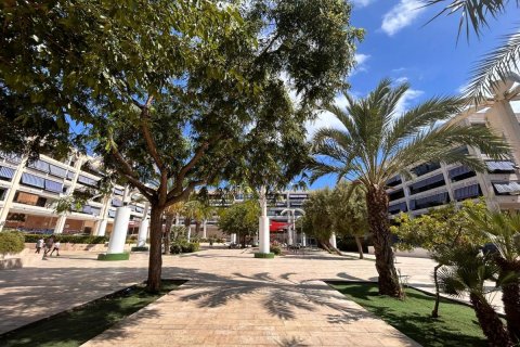 Dzīvoklis pārdošanā Guardamar del Segura, Alicante, Spānijā 2 istabas, 73 m2 Nr. 95938 - attēls 17