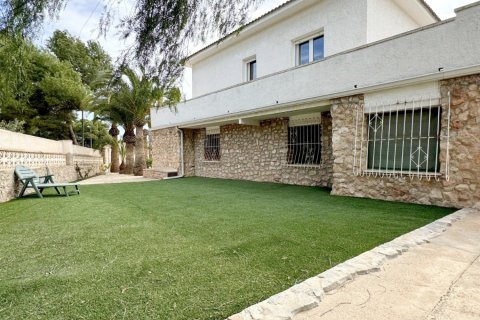 Villa en venta La Zenia, Alicante, España 7 dormitorios, 350 m2 No. 114553 - foto 3