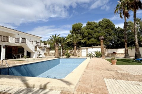 Villa en venta La Zenia, Alicante, España 7 dormitorios, 350 m2 No. 114553 - foto 26