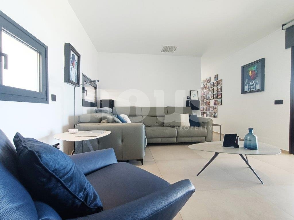 Villa a Torviscas, Tenerife, Spagna 4 camere da letto, 472 mq. N° 103033