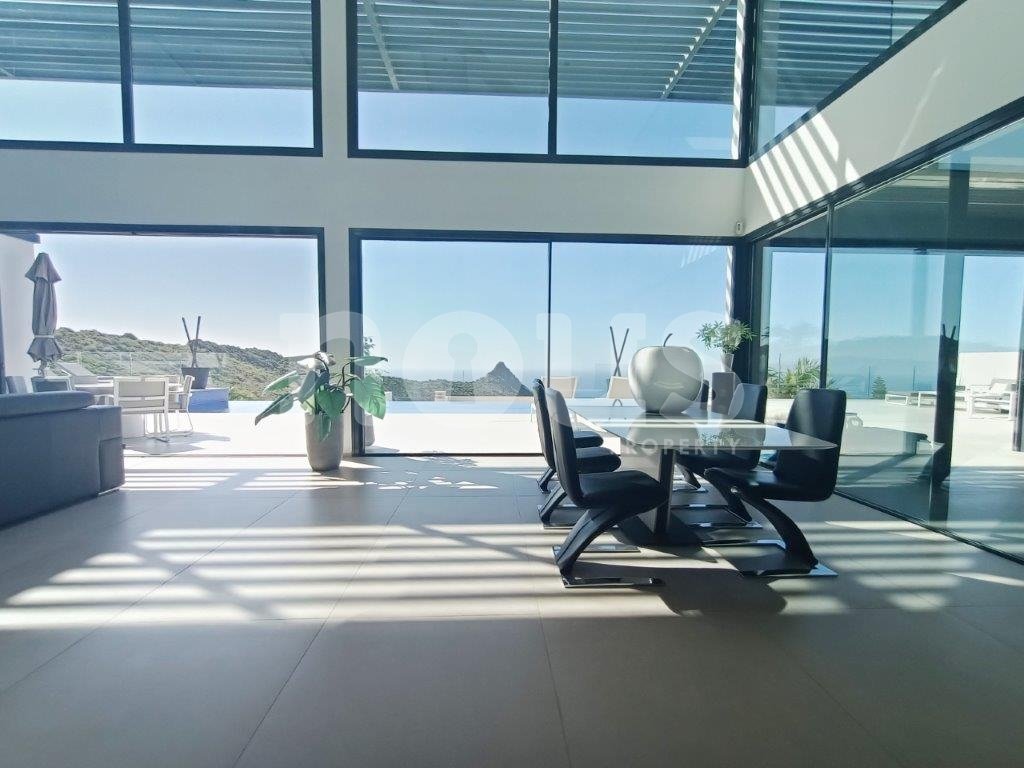 Villa a Torviscas, Tenerife, Spagna 4 camere da letto, 472 mq. N° 103033
