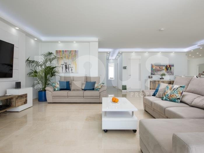 Huvila Adeje, Tenerife, Espanja 6 makuuhuonetta, 270 m2 No. 103032