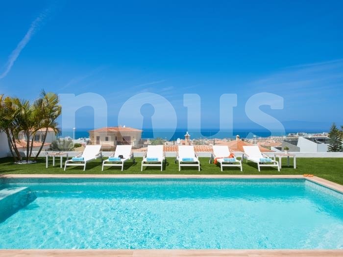 Huvila Adeje, Tenerife, Espanja 6 makuuhuonetta, 270 m2 No. 103032