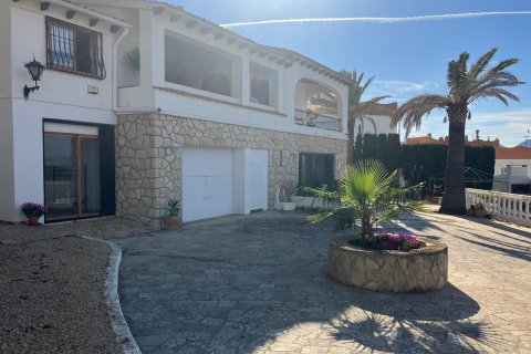 Villa for sale Albir, Alicante, Spain 4 bedrooms, 440 sq.m. No. 117119 - photo 4