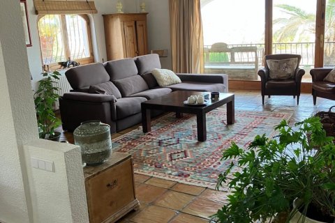 Villa for sale Albir, Alicante, Spain 4 bedrooms, 440 sq.m. No. 117119 - photo 8