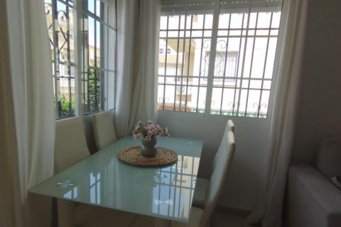 Apartment for sale Guardamar del Segura, Alicante, Spain 2 bedrooms, 71 sq.m. No. 117115 - photo 10