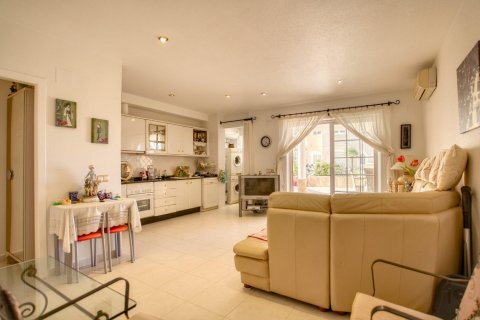 Apartment for sale Guardamar del Segura, Alicante, Spain 2 bedrooms, 71 sq.m. No. 117115 - photo 5