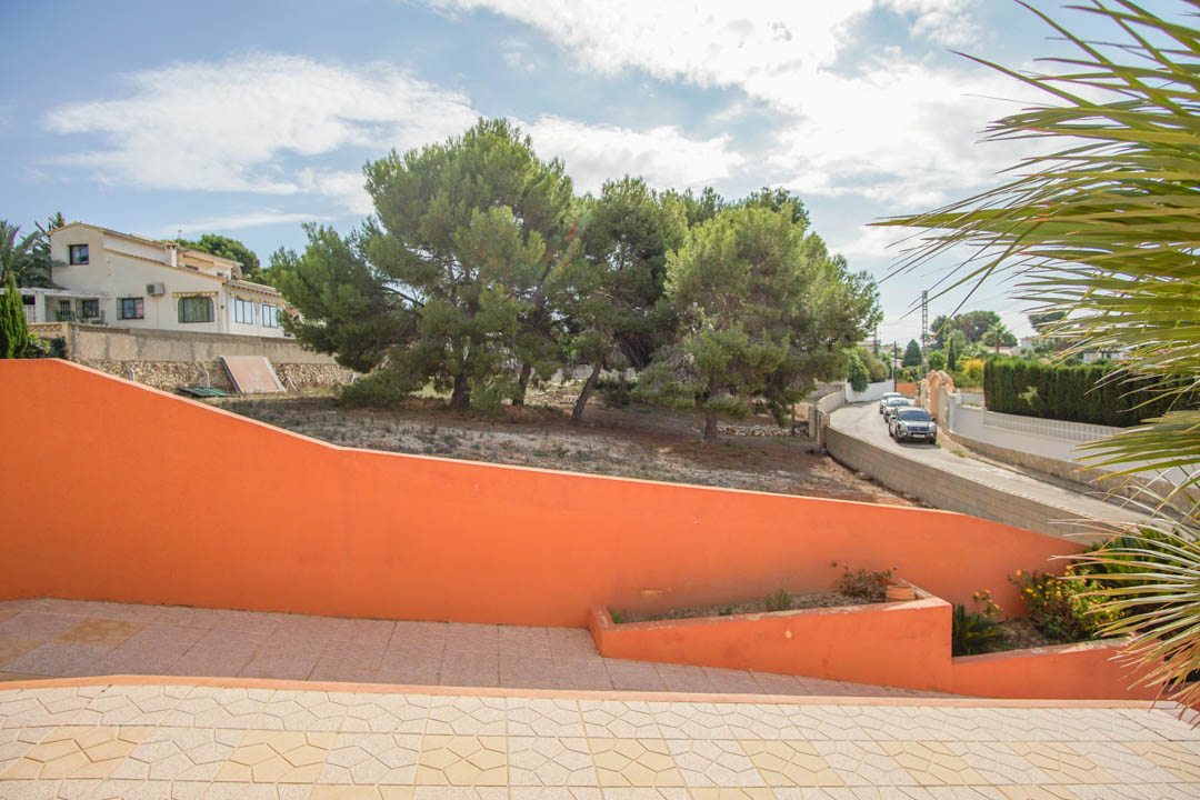 Villa i Calpe, Alicante, Spanien 5 sovrum, 345 kvm. Nr. 84272