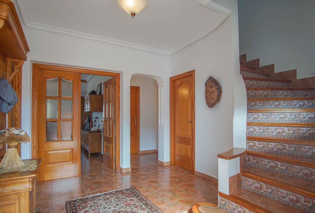 Villa i Calpe, Alicante, Spanien 5 sovrum, 345 kvm. Nr. 84272