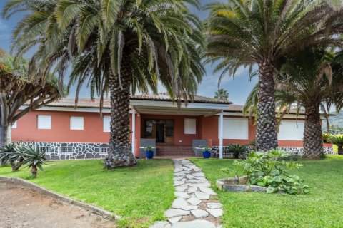 Villa in vendita Santa Brigida, Gran Canaria, Spagna 5 camere da letto, 1.06 mq. N° 113428 - foto 2