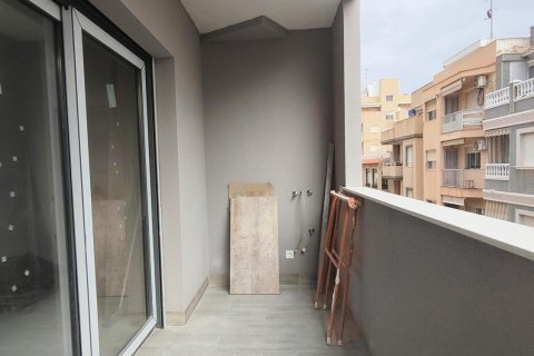 Apartment for sale Torrevieja, Alicante, Spain 3 bedrooms, 131 sq.m. No. 113172 - photo 12