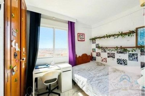 Apartment for sale Torrevieja, Alicante, Spain 3 bedrooms, 93 sq.m. No. 113182 - photo 9
