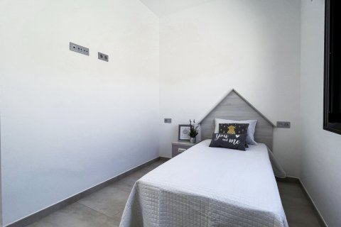 Huvila myytävänä Pinar De Campoverde, Alicante, Espanja, 2 makuuhuonetta, 108 m2 No. 110715 - kuva 9