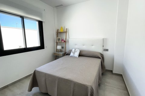 Huvila myytävänä Pinar De Campoverde, Alicante, Espanja, 2 makuuhuonetta, 108 m2 No. 110715 - kuva 8