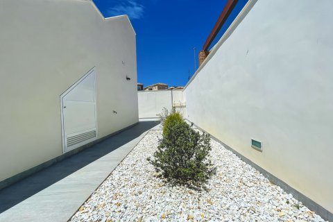 Huvila myytävänä Pinar De Campoverde, Alicante, Espanja, 2 makuuhuonetta, 108 m2 No. 110715 - kuva 17