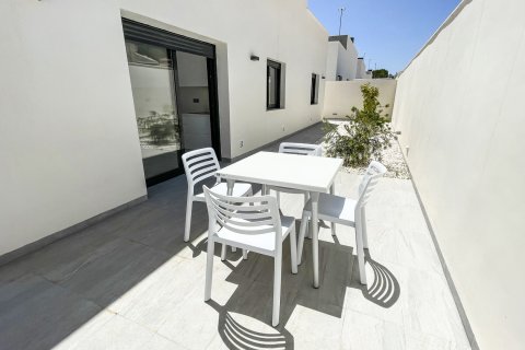 Huvila myytävänä Pinar De Campoverde, Alicante, Espanja, 2 makuuhuonetta, 108 m2 No. 110715 - kuva 18