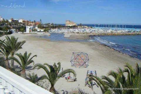 Apartment for sale Pilar de la Horadada, Alicante, Spain 2 bedrooms, 63 sq.m. No. 108478 - photo 13