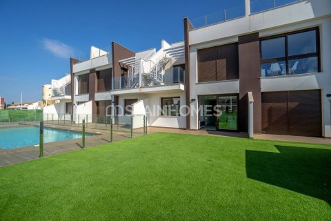 Apartamento en venta en San Pedro del Pinatar, Murcia, España 3 dormitorios, 105 m2 No. 117838 - foto 10