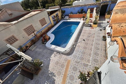 Huvila myytävänä Playa Flamenca II, Alicante, Espanja, 4 makuuhuonetta, 120 m2 No. 111155 - kuva 6