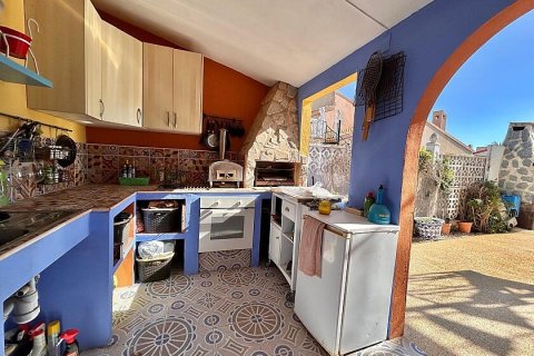 Huvila myytävänä Playa Flamenca II, Alicante, Espanja, 4 makuuhuonetta, 120 m2 No. 111155 - kuva 7