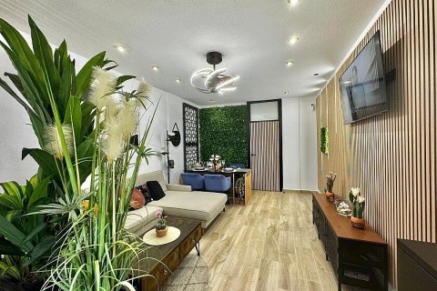 Apartment for sale Torrevieja, Alicante, Spain 2 bedrooms, 80 sq.m. No. 111152 - photo 4