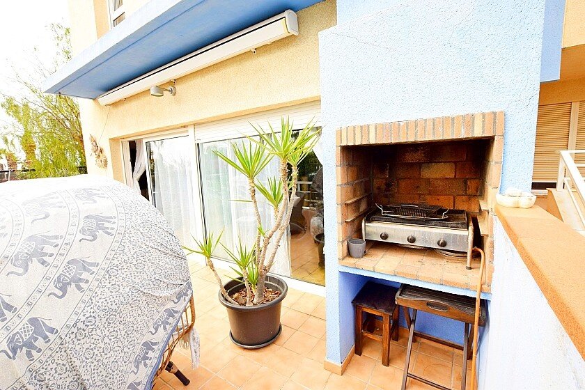 Townhouse in Cabo Roig, Alicante, Spain 4 bedrooms, 357 sq.m. No. 111157