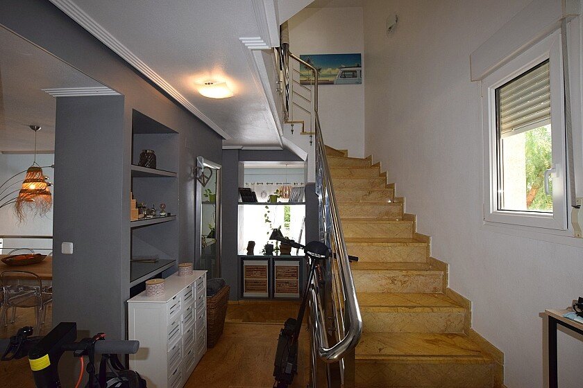 Townhouse in Cabo Roig, Alicante, Spain 4 bedrooms, 357 sq.m. No. 111157