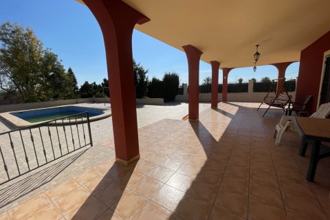 Villa en venta Albatera, Alicante, España 3 dormitorios, 132 m2 No. 117470 - foto 2