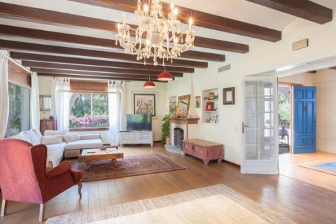 House for sale Castelldefels, Barcelona, Spain 7 bedrooms, 719 sq.m. No. 23033 - photo 6