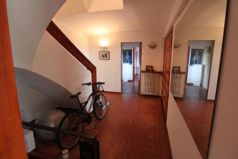 House for sale Castelldefels, Barcelona, Spain 5 bedrooms, 450 sq.m. No. 22963 - photo 7