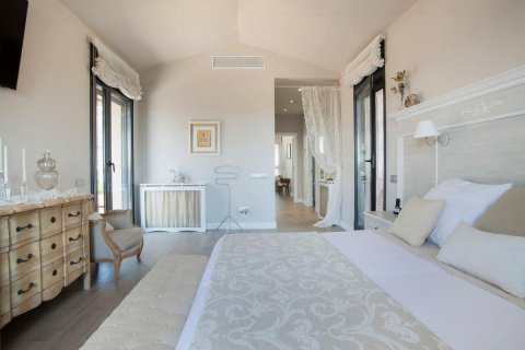 House for sale Castelldefels, Barcelona, Spain 7 bedrooms, 788 sq.m. No. 23030 - photo 29