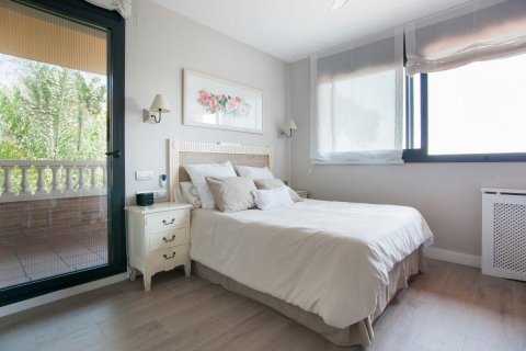House for sale Castelldefels, Barcelona, Spain 7 bedrooms, 788 sq.m. No. 23030 - photo 26