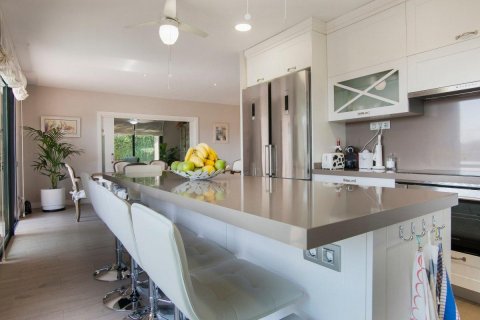 House for sale Castelldefels, Barcelona, Spain 7 bedrooms, 788 sq.m. No. 23030 - photo 7