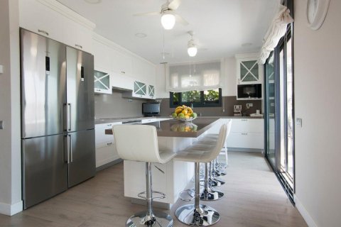 House for sale Castelldefels, Barcelona, Spain 7 bedrooms, 788 sq.m. No. 23030 - photo 6