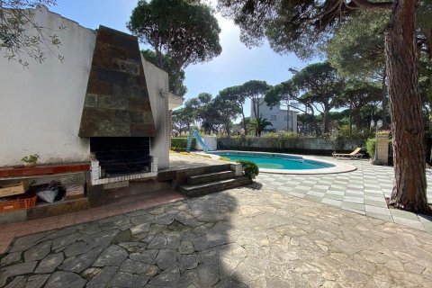 House for sale Castelldefels, Barcelona, Spain 6 bedrooms, 248 sq.m. No. 23037 - photo 7