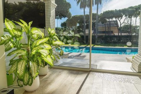 House for sale Castelldefels, Barcelona, Spain 7 bedrooms, 642 sq.m. No. 23031 - photo 7