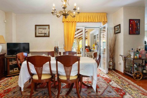 Villa for sale Cabo Roig, Alicante, Spain 3 bedrooms, 340 sq.m. No. 114719 - photo 17