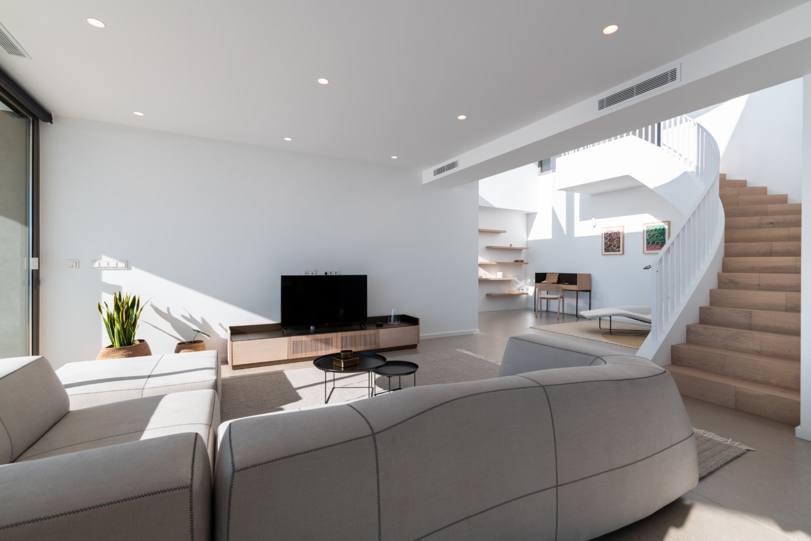 Villa a Cumbre Del Sol, Alicante, Spagna 4 camere da letto, 542 mq. N° 93141