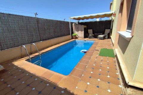 Villa for sale Torrevieja, Alicante, Spain 3 bedrooms, 95 sq.m. No. 109172 - photo 5